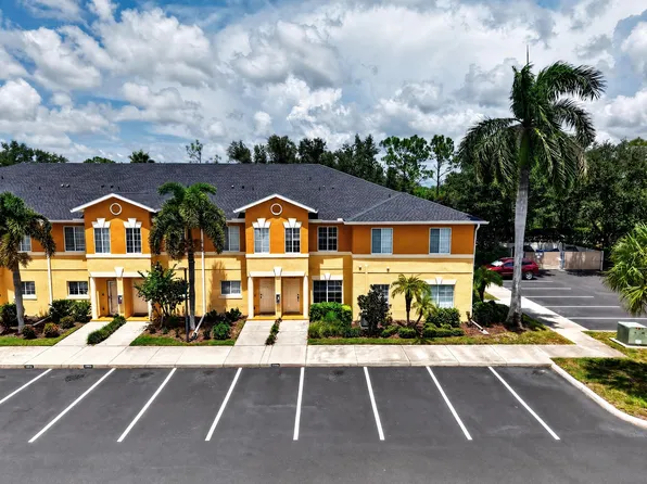 12928 Tigers Eye Dr, Venice, FL 34292