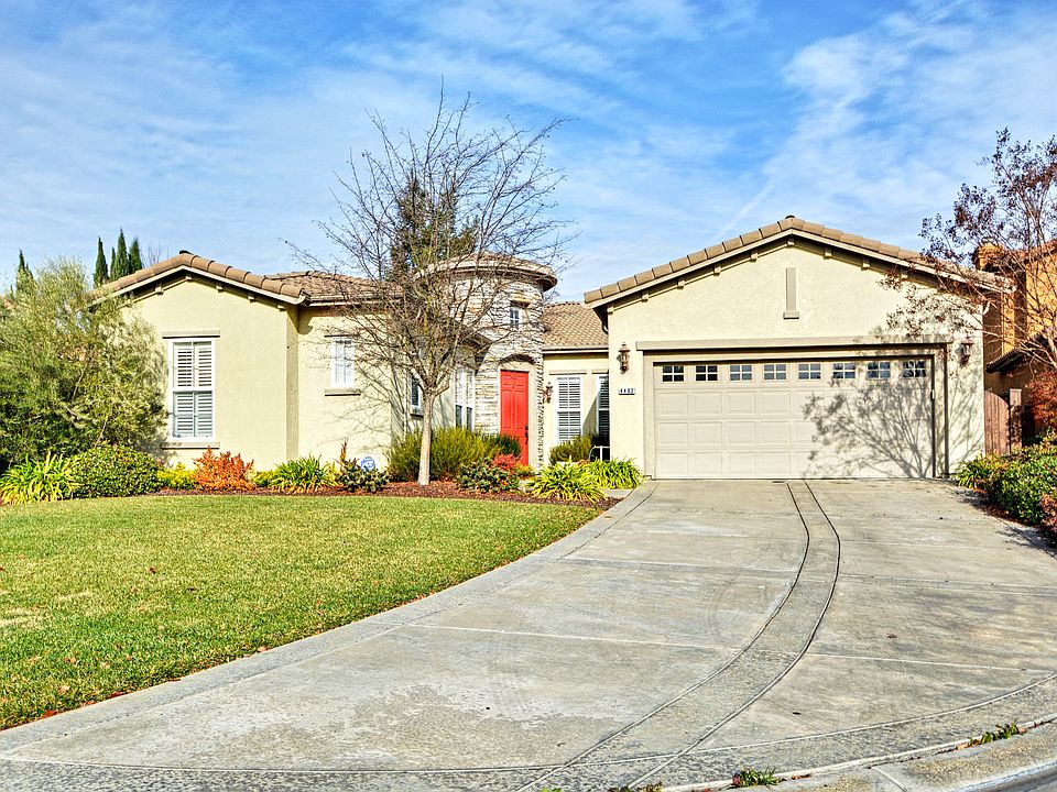 1st image of 4402 Spyglass Dr