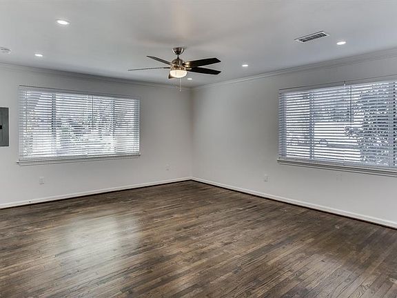 4th image of 4302 McKinney Ave #4302E