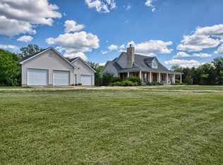 361 Robller Vineyard Rd, New Haven, MO 63068