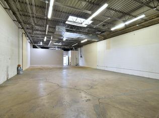 1208 Remington Rd, Schaumburg, IL 60173