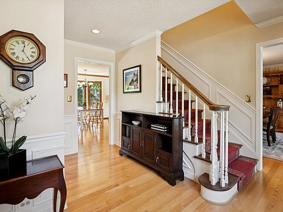 3rd image of 1145 Furlong Dr