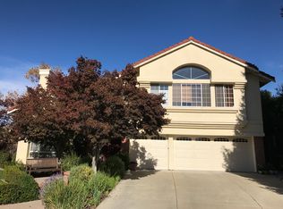 420 Honeysuckle Ln, San Ramon, CA 94582