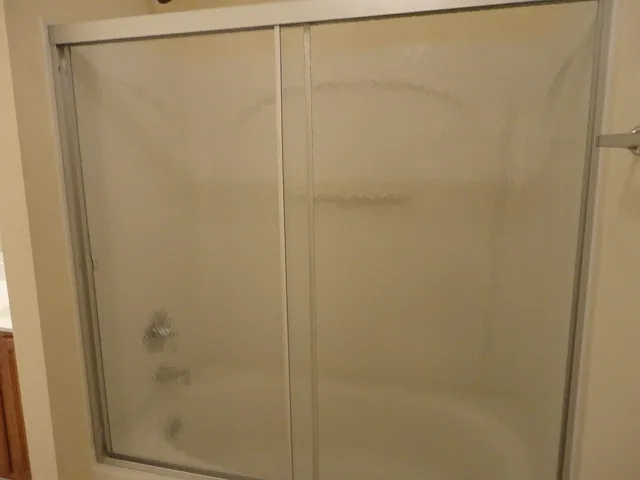 5701 Hiddenlake Dr — Photo 9