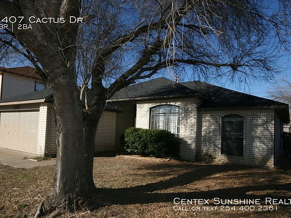 3rd image of 2407 Cactus Dr