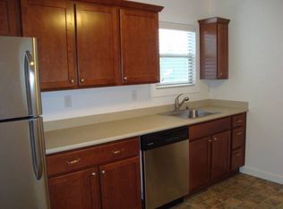 5821 N 51st St APT 4, Ruston, WA 98407