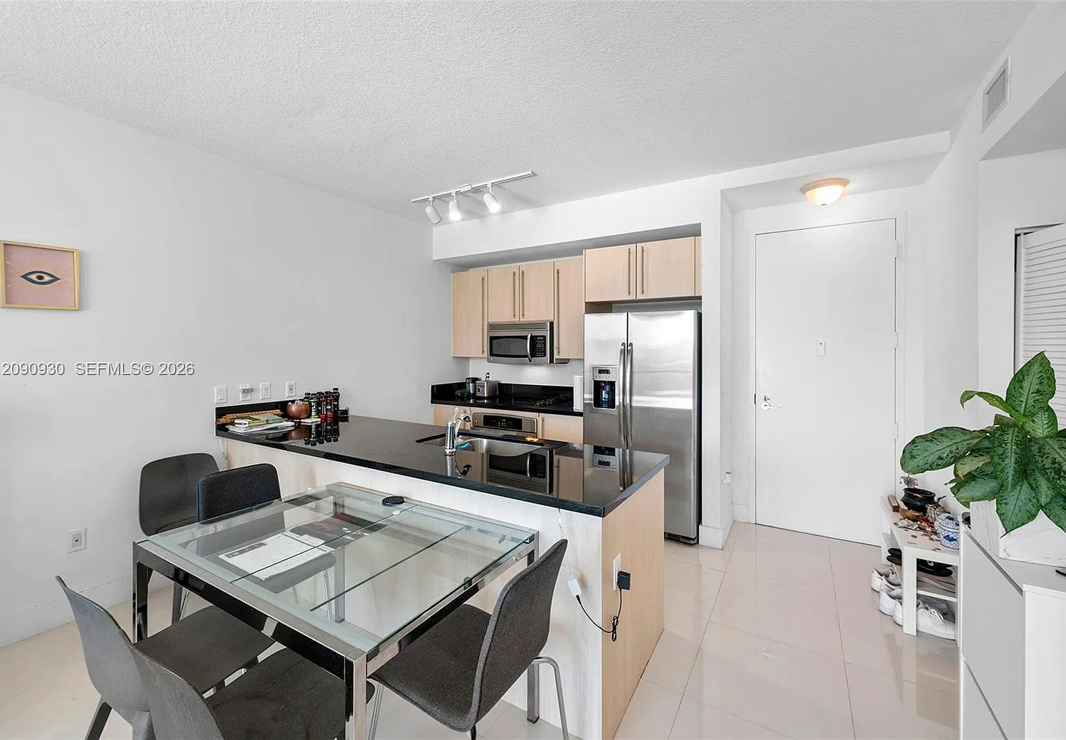 The Axis On Brickell Cond — Photo 4
