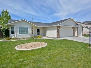 6711 S Solar Ave, Boise, ID 83709