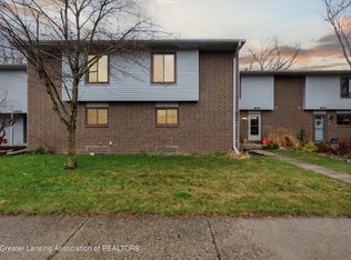 1750 Maple Rdg, Haslett, MI 48840