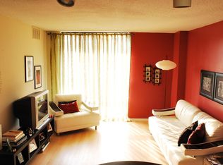 4500 S Four Mile Run Dr APT 408, Arlington, VA 22204