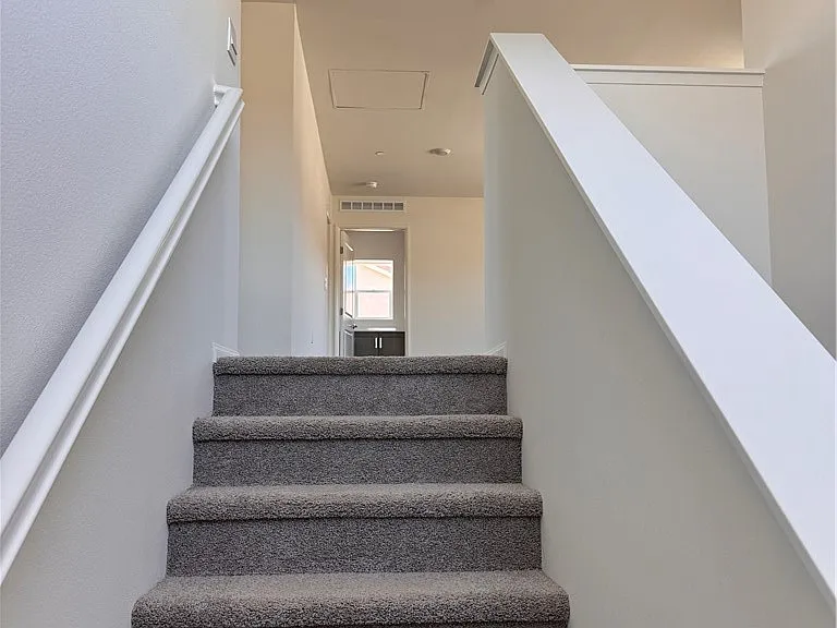 23329 Copa De Oro Ct — Photo 14