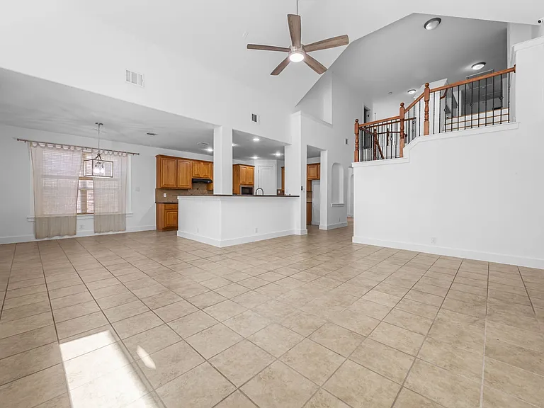 25314 Bunker Dr — Photo 5