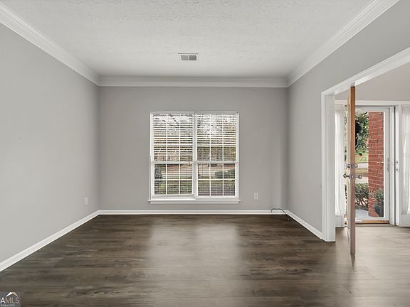 5th image of 2635 Rainbow Creek Dr