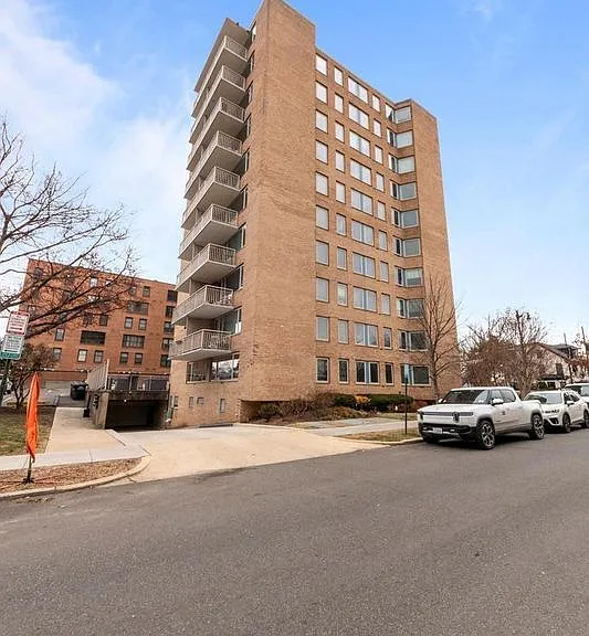 2800 Wisconsin Ave NW #Penthouse 1002 — Photo 24