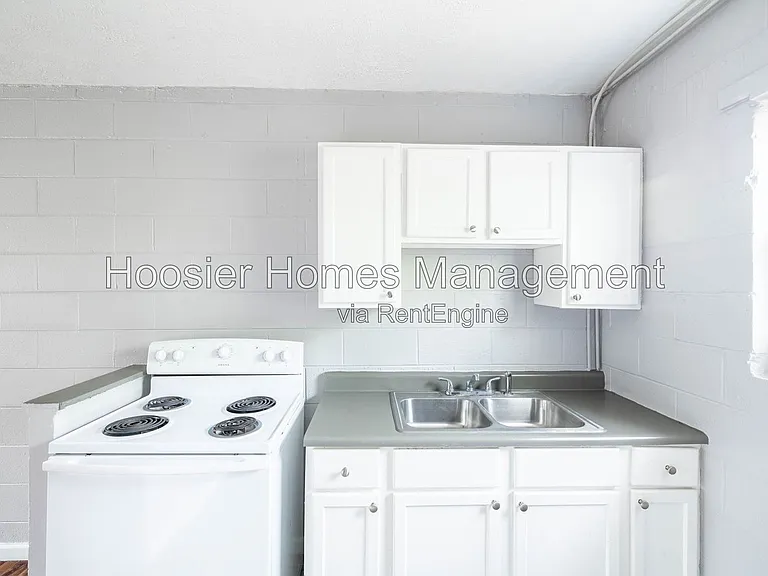1254 W 23rd St #2 — Photo 8