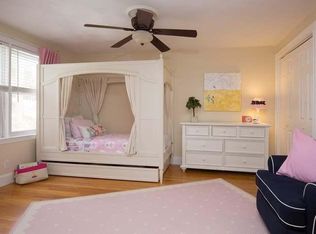 26 Ledgelawn Ave, Lexington, MA 02420