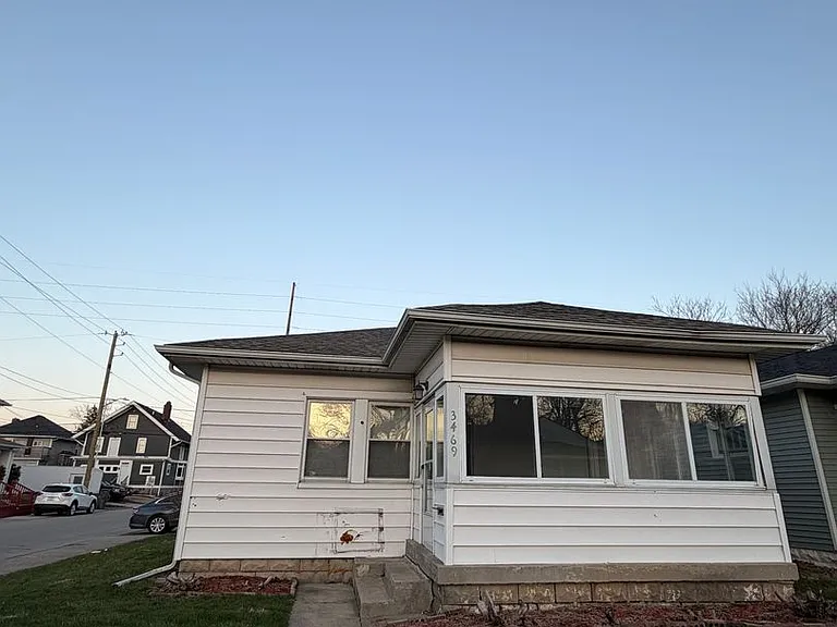 3469 Graceland Ave — Photo 17