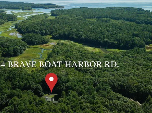 84 Brave Boat Harbor Road, Kittery, ME 03905