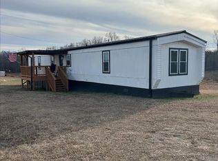 723 Reynolds Rd, Chesnee, SC 29323