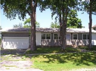 7234 W 113th St, Worth, IL