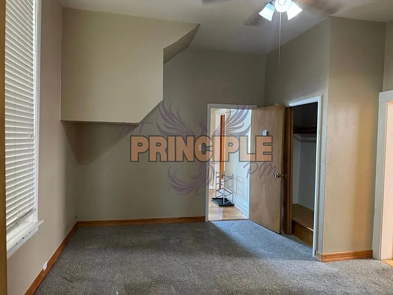 508 W Galena St — Photo 9