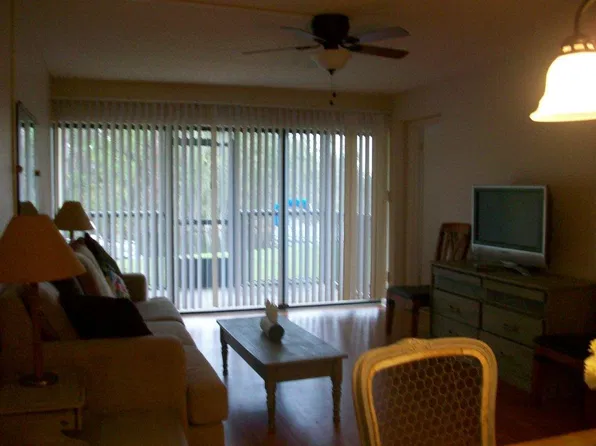 121 Country Club Dr Unit 102-1, Lake Placid, FL 33852