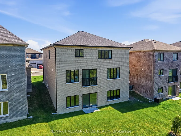 25 Del Ray Cres — Photo 27