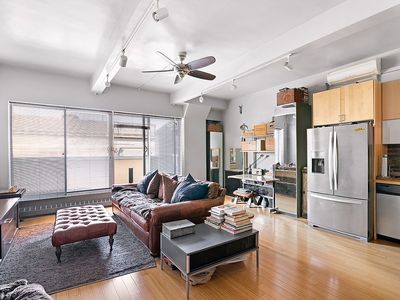 852 Cypress Ave APT 3D, Flushing, NY, 11385