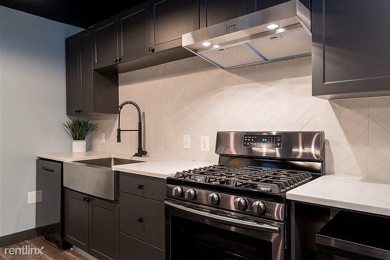 1st image of 3301 Henry Ave #301