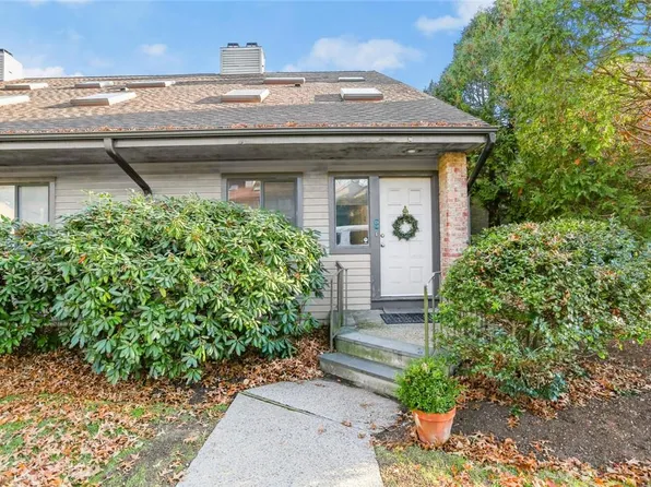 2289 Bedford Street #D10, Call Listing Agent, CT 06905
