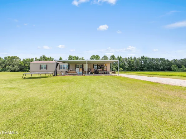 200 Bennett Hills Dr, Carencro, LA 70520
