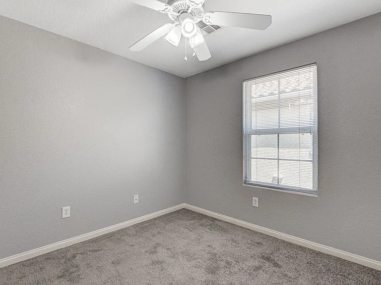 3909 Sweet Pine St #102 — Photo 32