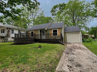7220 Park Ave, Kansas City, MO 64132