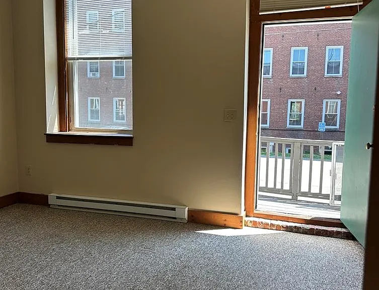 101 Front Street — Photo 12
