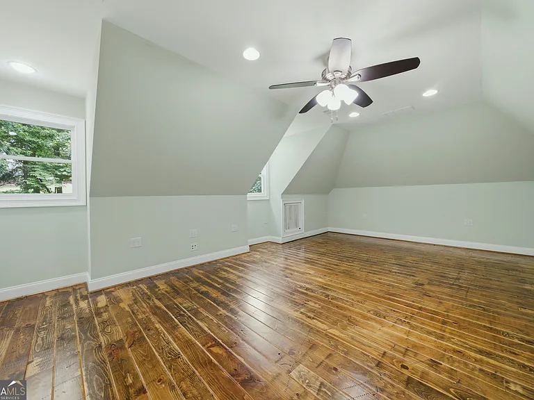 250 Aspen Way — Photo 47