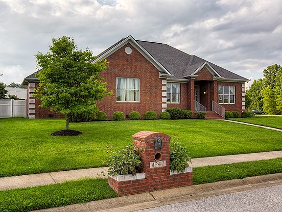 4th image of 4247 Eagle Crest Dr