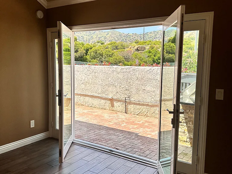 22540 Jeffrey Mark Ct #5 — Photo 28