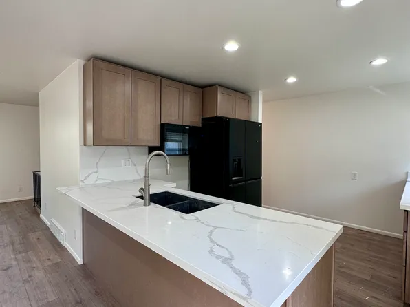 1421 E Murphys Ln #B, Salt Lake City, UT 84106