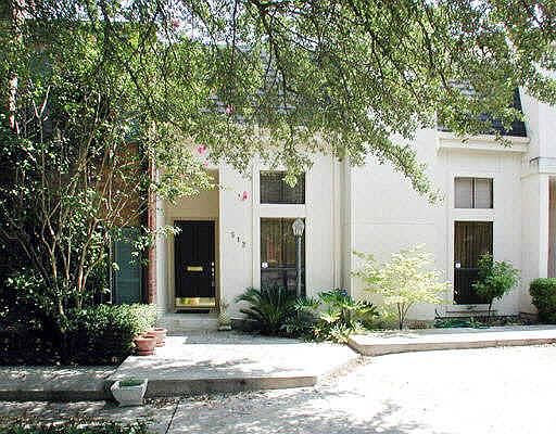 1st image of 512 THELMA DR #0