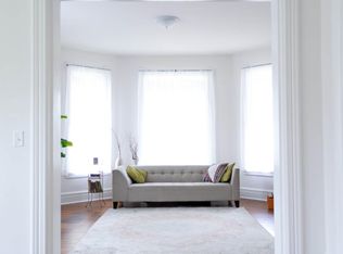 230 E Cedar St #1, Springfield, IL 62704