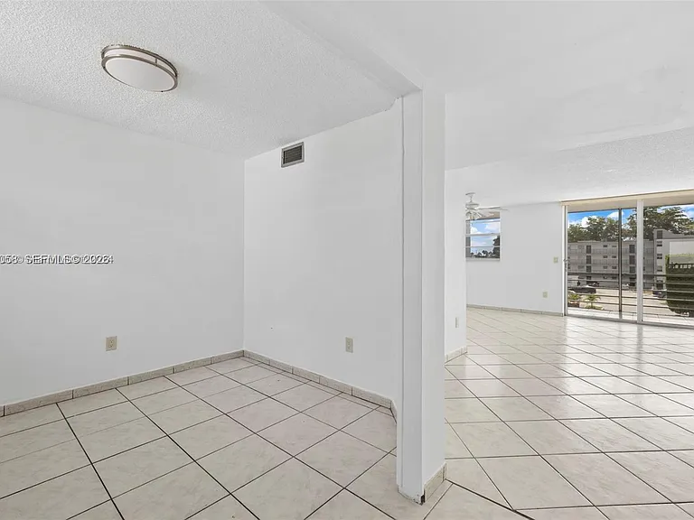 14185 SW 87th St #A-305 — Photo 10