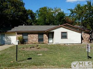 711 Rolling Ridge Ln, Duncanville, TX 75116