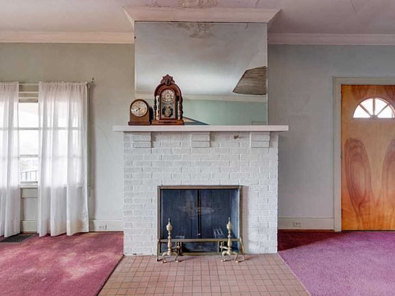 5th image of 1309 Marijon Dr
