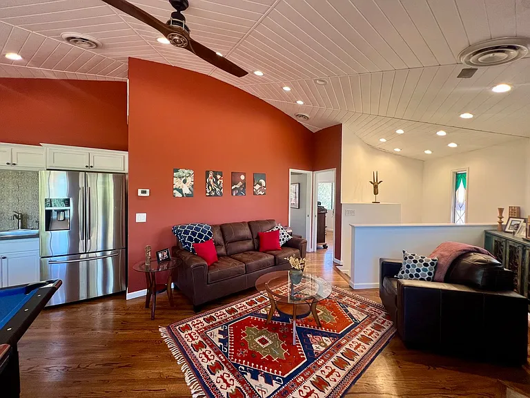 335 Foothills South Dr — Photo 51