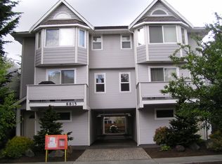8815 Stone Ave N APT C, Seattle, WA 98103