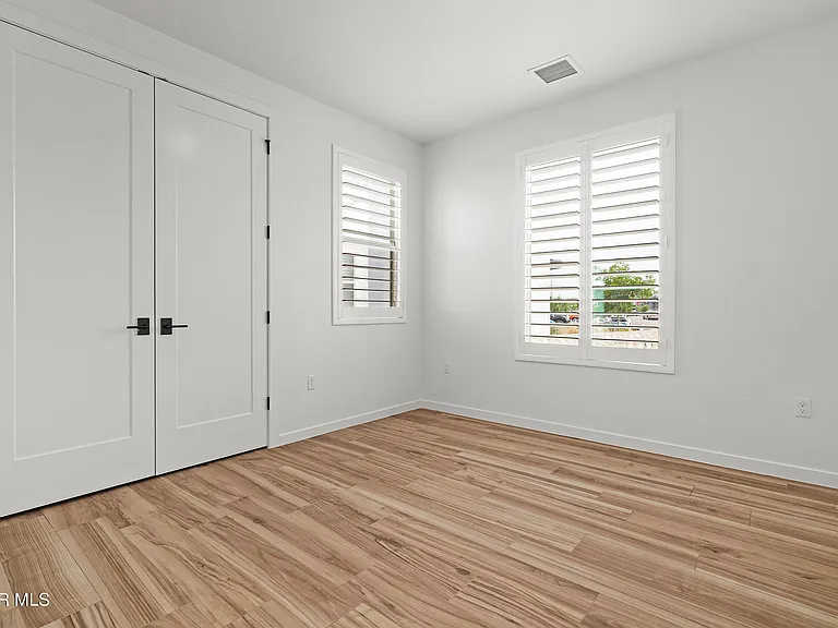 13637 Chepstow Ct — Photo 31