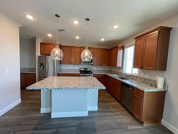3rd image of 4064 Backwater Cove Cir