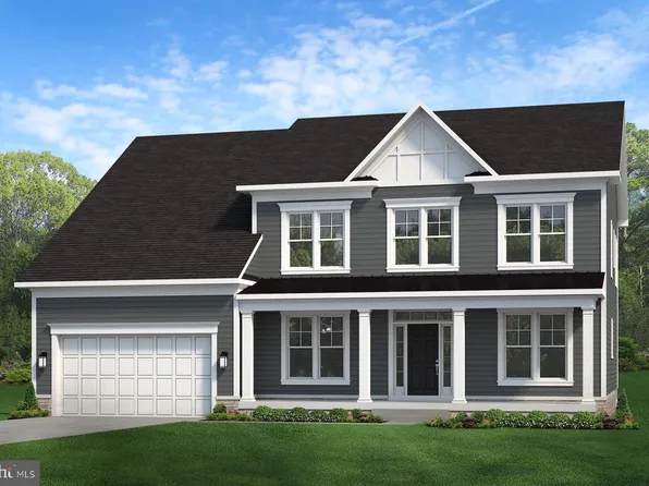 8308 Colby St, Vienna, VA 22180