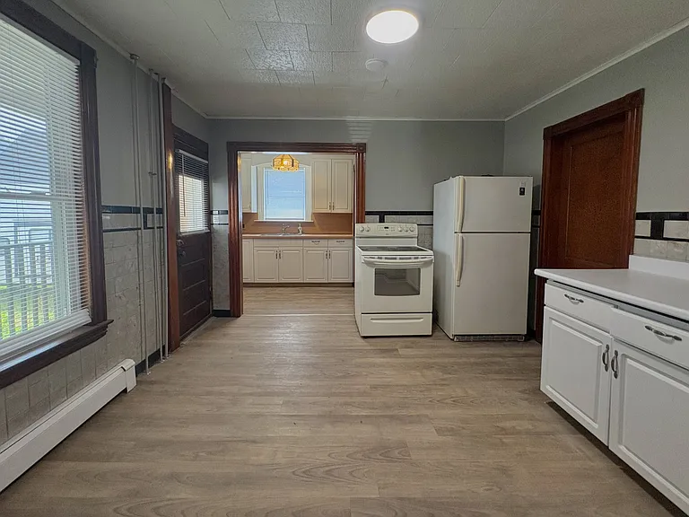 104 Brook St #1 — Photo 12