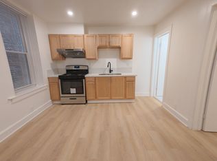 3307 S Wallace St #1R, Chicago, IL 60616